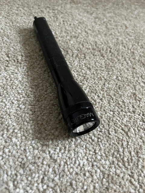 Lampe Mag-Lite Noire 25cm - Pour Pièces Détachées Ou Réparation