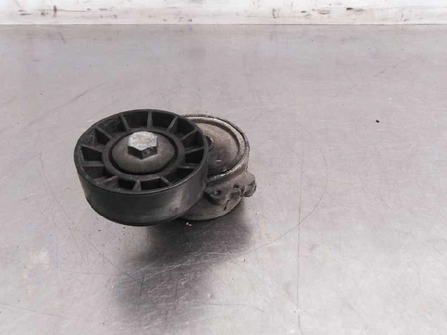 galet tendeur pour CITROEN XSARA PICASSO 2.0 HDI 1999 1699704 2