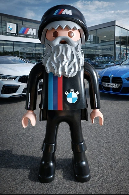PLAYMOBIL CUSTOM XXL Militaire By Wase One EUR 450,00 - FR PLAYMOBIL CUSTOM XXL Militaire By Wase One EUR 450,00 - FR