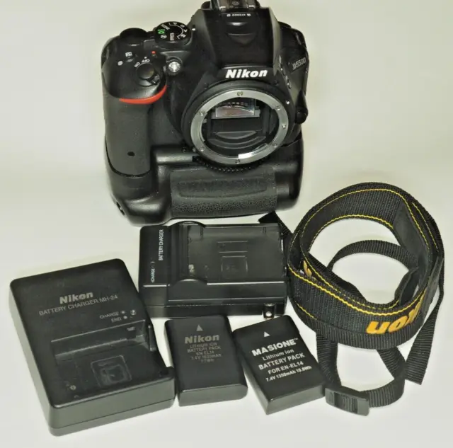 Nikon D D5500 24.2MP Digital SLR Camera w Battery Grip 7,500 shutter count
