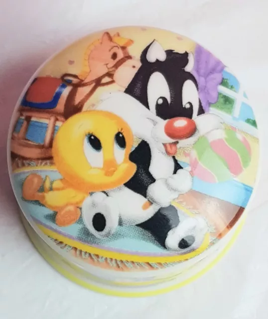 Baby Looney Tunes Wedgewood Fine Earthenware Tweety & Sylvester Trinket Box