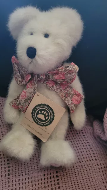 Boyds Bears Felicity N Hug's Mother's Day bear NWT