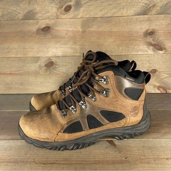 MEN S TIMBERLAND BRIDGETON Waterproof Hiking Boot Mid 5735A Brown