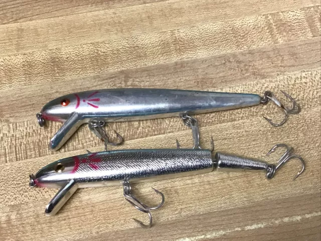 LOT OF 2. Cotton Cordell Red Fin & Super Shad Shallow Crankbait Fishing  Lures $20.00 - PicClick