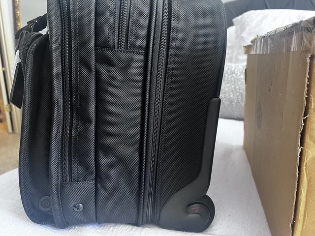 TUMI Alpha Deluxe Expandable Wheeled Rolling Briefcase Bag.   Ballistic Nylon. 8