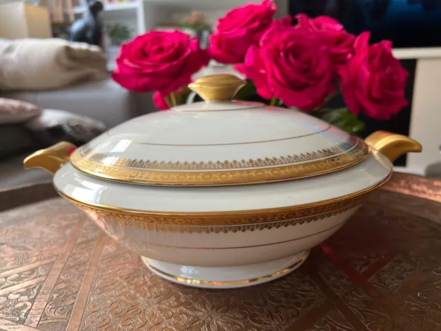 Soupière Porcelaine de Limoges P et Cie