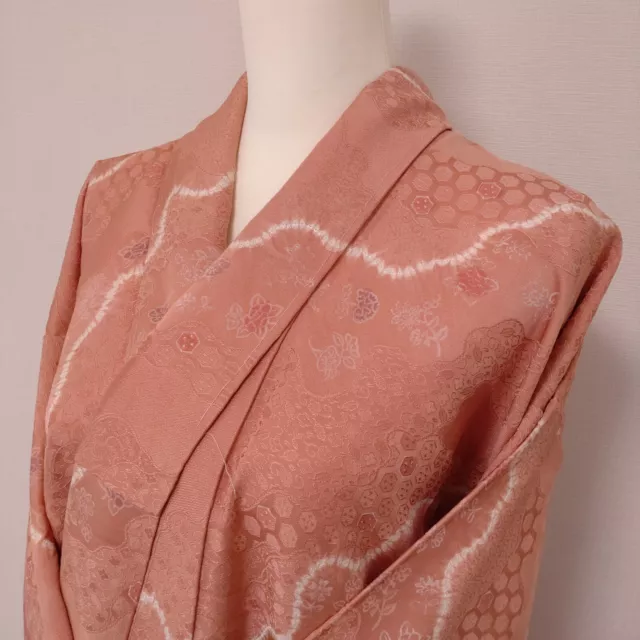 Woman Japanese Kimono Komon Silk Michinagadori Kikko Arabesque Salmon Pink