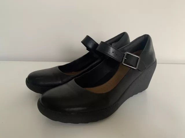 CLARKS ACTIVE AIR Wedge Shoes Black Patent Leather Flake Berry