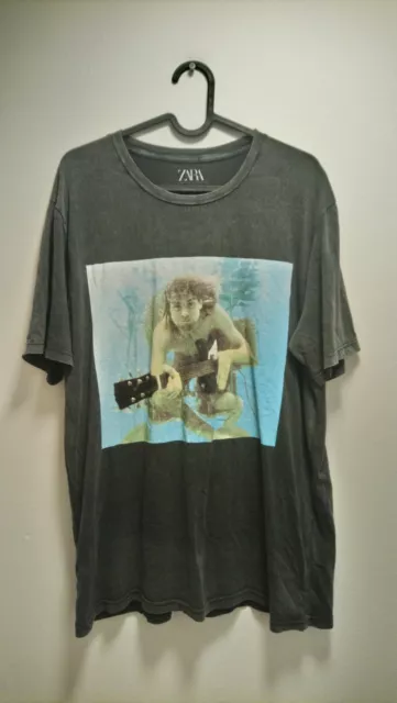 Zara Kurt Cobain Men's Tshirt Size Large Nirvana Guitar World Magazine