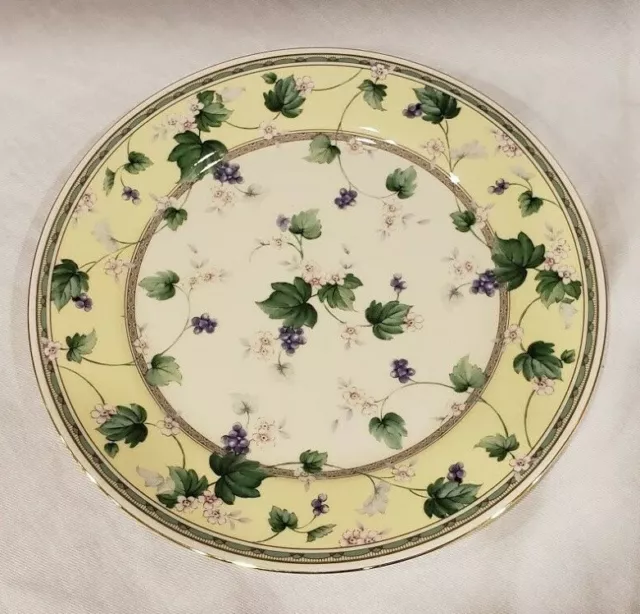 Andrea by Sadek Dinner Plate 10 3/4"   Flowers & Grapes Cake Plate