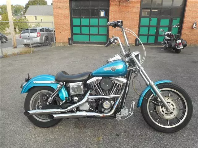 1995 HARLEY DAVIDSON Dyna
