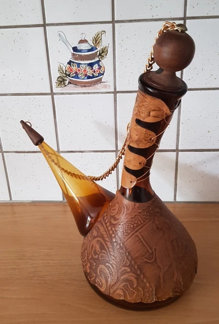 Ancien Carafe Verre Marron plus Habillage Cuir Décor Chevalier Vintage