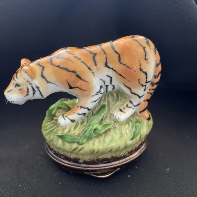 Staffordshire Enamel Hand Painted Tiger Bonbonniere Trinket Box