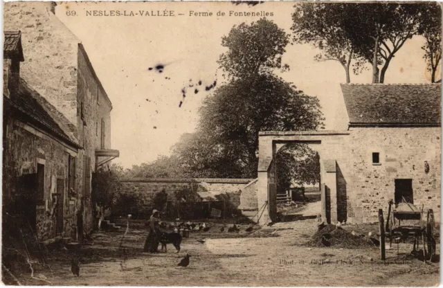 CPA Nesles-la-Vallée ferme de Fontenelles (1276895)