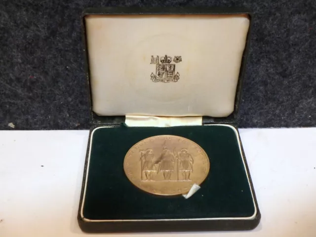 1973 The Yeomen Warders Of Tower Of London Medal Royal Mint In Orginal Case