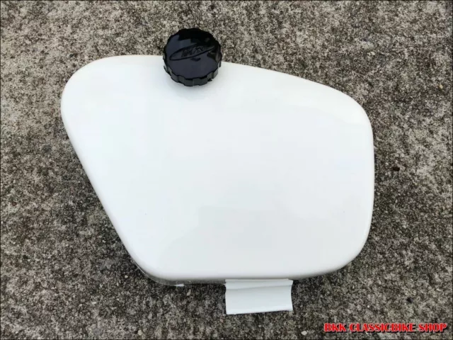 HONDA CUB C50 C65 C70 C90 CM90 CM91 Battery side cover & knob / Reproduction