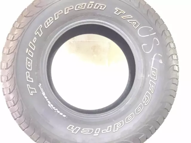 P265/70R16 BFGoodrich Trail-Terrain T/A OWL 112 T Used 12/32nds
