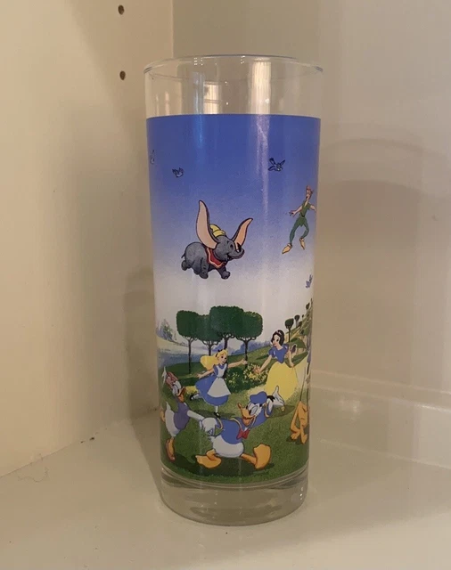 Disneyland Paris France tall drinking glass pooh mickey Dumbo Collector Disney