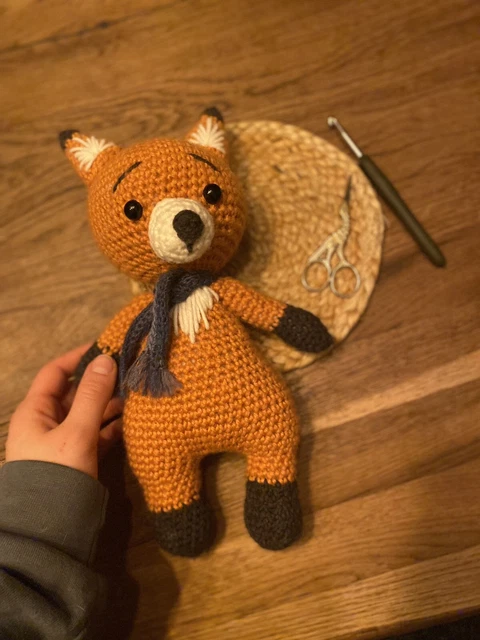 Amigurumi Tier Fuchs gehäkelt Häkeltiere Handarbeit Handmade Spielzeug