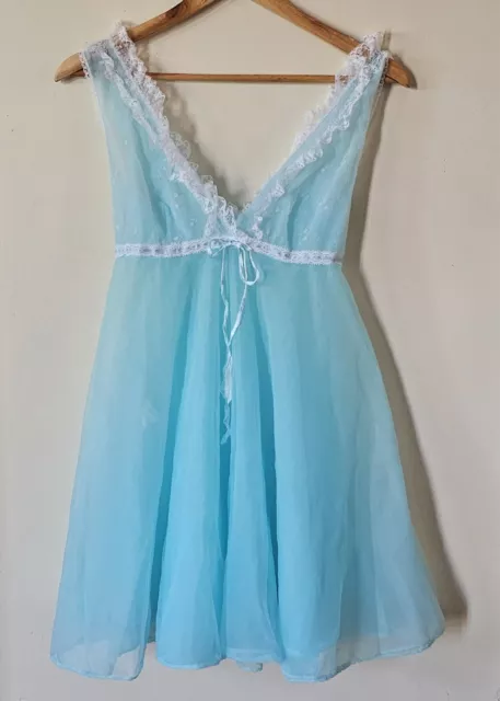 Vintage Sheer Blue Negligee Nightie. Lace And Ribbon Details. Size 14