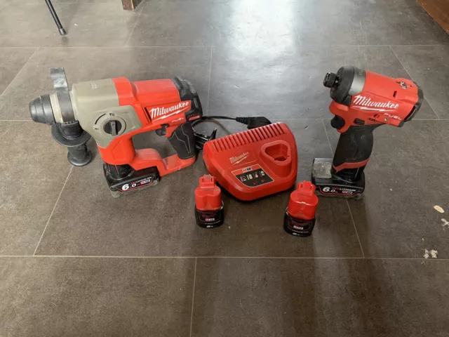 Milwaukee m12 Impact Driver and SDS set