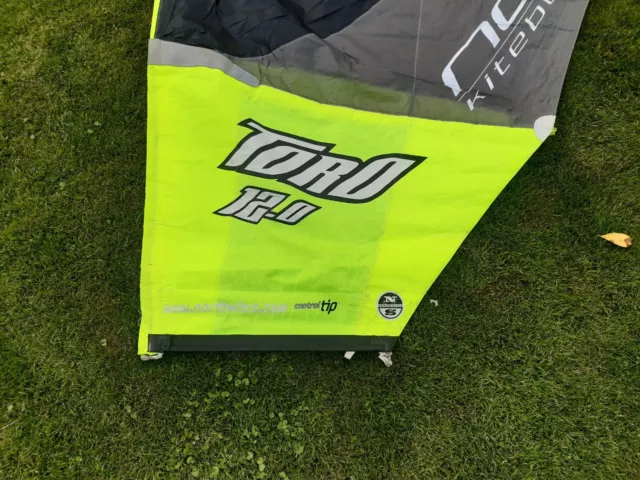 North Toro 12m and 18m kitesurfing kites and set of North kite lines