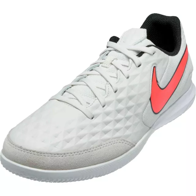 Nike Legend 8 Academy IC Gr. 47
