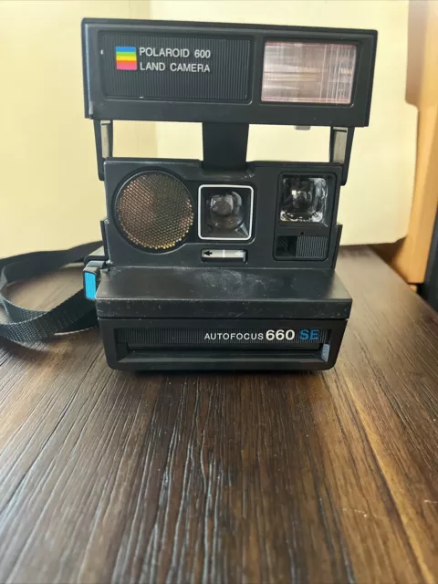 POLAROID Land Camera 660 Autofocus SE Instant Film 600 Flash WORKING UNTESTED