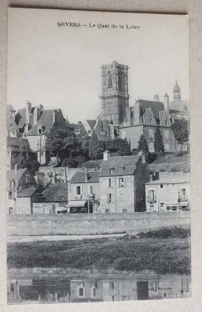 Cpa - Nevers - Quai De La Loire