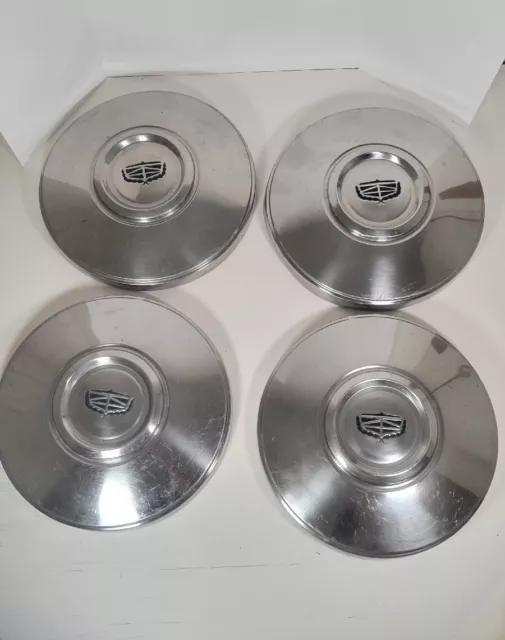 73-19 Ford Mercury LTD Torino police Hubcaps Vintage dog dish set of 4 10 3/4in