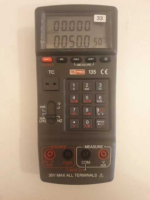 RS PRO 135 Handheld Digital Multimeter (A-33)