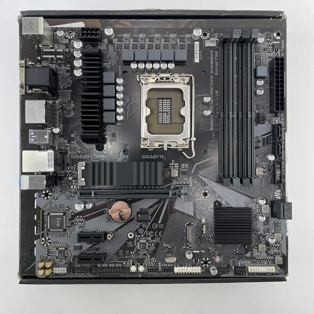 GIGABYTE B660M DS3H DDR4 LGA 1700 MicroATX Intel Motherboard, Bent Pins