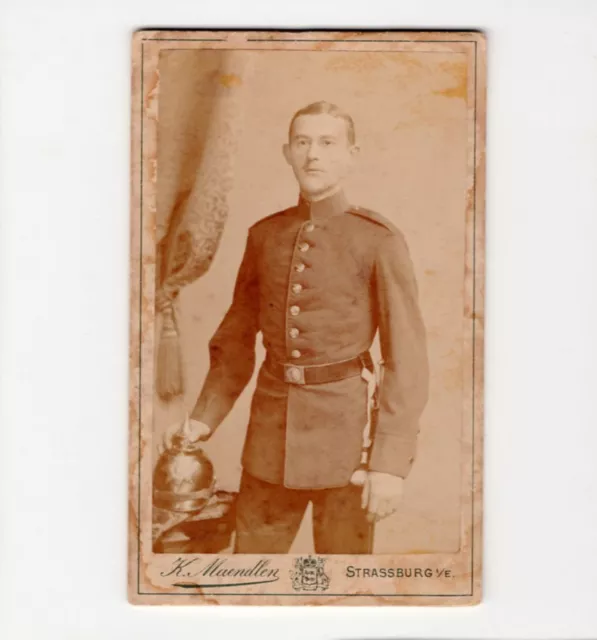 CDV Foto Soldat mit Pickelhaube - Strassburg um 1890