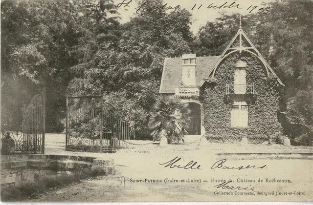 CPA - Saint-Patrice - entrance to the Château de Rochecotte