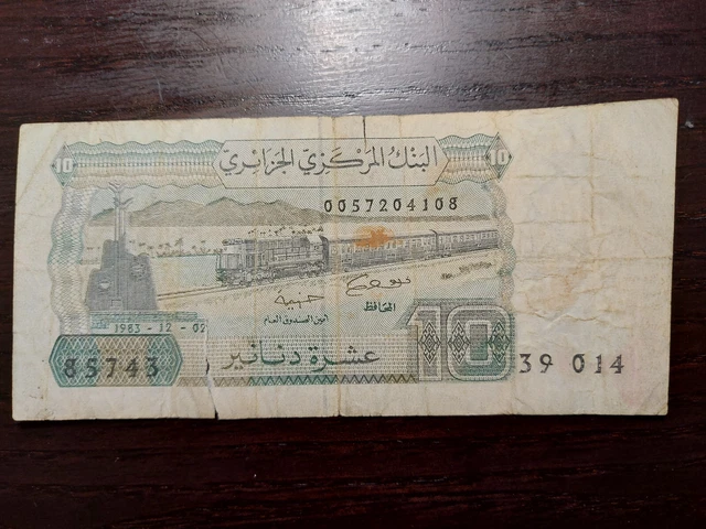 Algeria 10 Dinars 1983, P-132