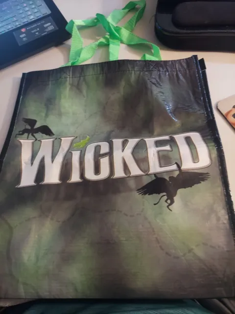 WICKED Broadway Musical REUSABLE TOTE TOUR MERCH & PLAYBILL BOOK SAN DIEGO 2018