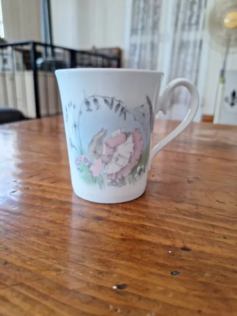 Elizabethan Mrs Rabbit Cup Mug Hand Decorated Fine Bone China England