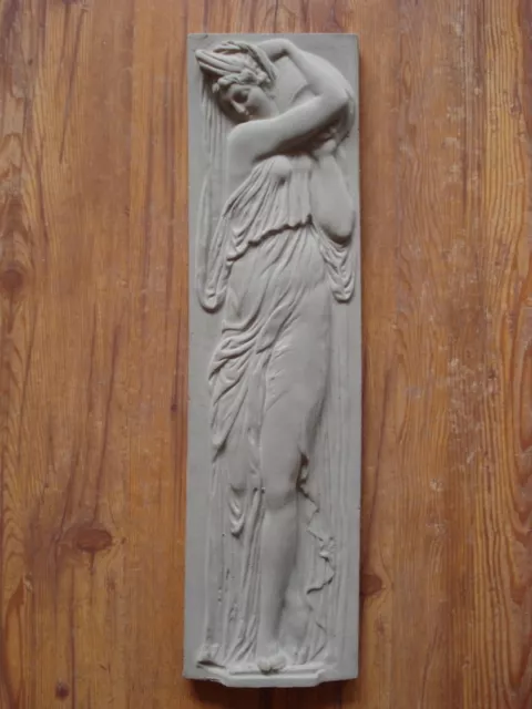 Fassadenstuck - Relief aus Beton  -  Stuck  (210) Aphrodite - Venus für Aussen