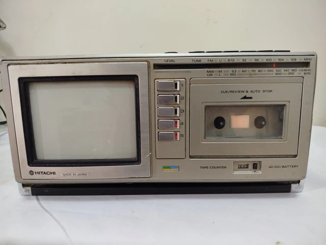 HITACHI PORTABLE TRIMODE Portable Combination TV Radio Tape