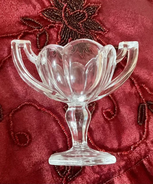 Small Art Deco Trophy Shaped Glass Open Salt Dish 3