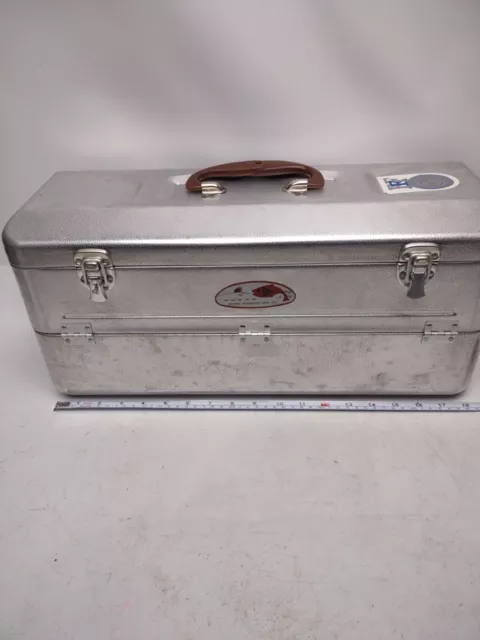 Vintage SEARS Roebuck and company tackle box with tackle.