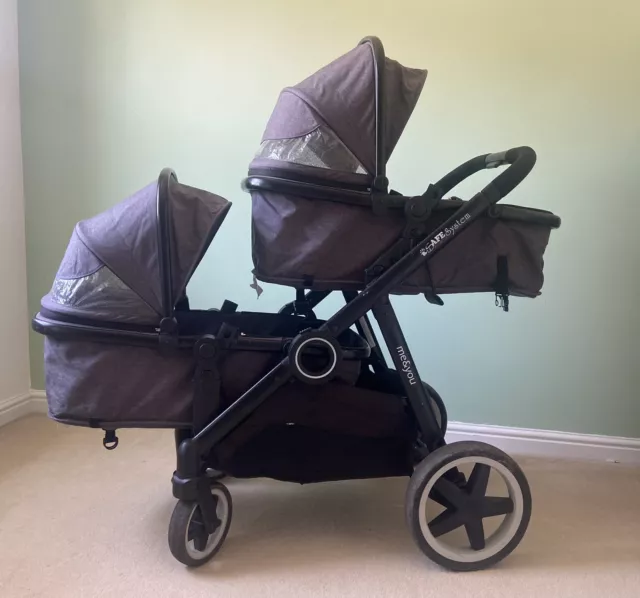 iSafe Tandem Double Pram Travel System - Pebble. COMPLETE SET. With Car Seats.