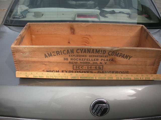 Vtg American Cyanamid Company Wood Explosives Shipping Crate 30 Rock Plaza NY 9