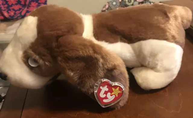 Beanie Buddy Tracker Basset Hound Dog PLush Toy NWT