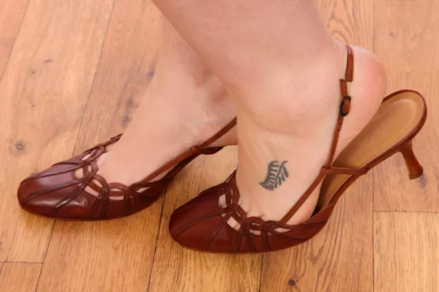 Vintage style tan leather sling back heels JFW size 7