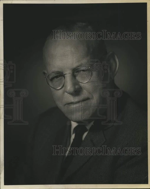 1962 Press Photo Jarold A. Dodge, New York Telephone Company, Loudonville