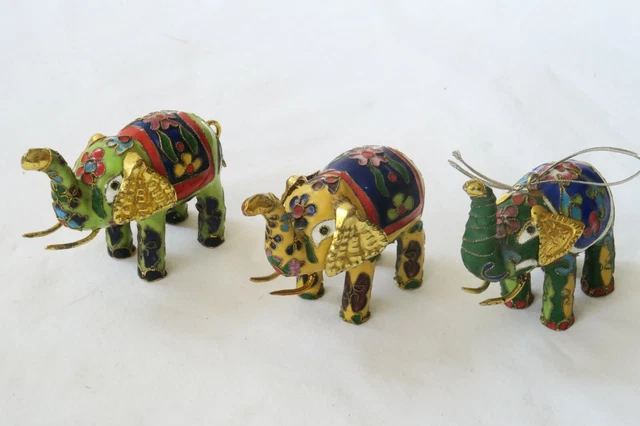 Petitcollin, éléphant en celluloïd sommet de son cornac
