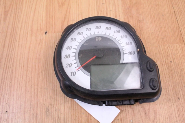 2007 ARCTIC CAT M8  Speedometer Gauge Dash Speedo 3323 Miles