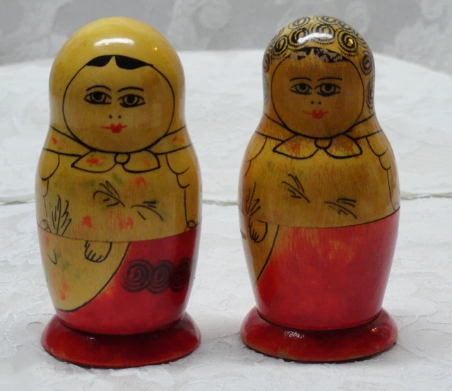 VTG NESTING DOLLS Russian USSR Wood Matryoshka Babushka hand painted