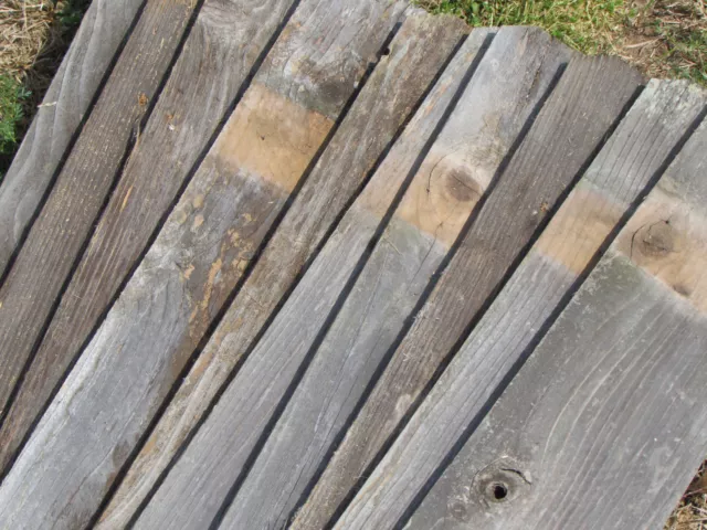Reclaimed Old Fence Boards W 1 end Ears 5 Boards 24" Weathered Barn Wood Planks 2